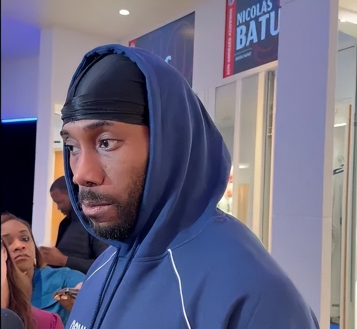 pp电子-伦纳德这次真失望了！采访强调挽留过，事情来得突然，但表达了解|快船|詹姆斯·哈登|克利夫兰骑士队|洛杉矶快船队|NBA常规赛_新浪体育_新浪新闻